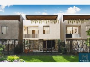Casa en venta en Lomas de Angelópolis, San Andrés Cholula, Puebla Casa en venta en Lomas de Angelópolis, San Andrés Cholula, Puebla