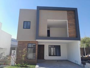Casa en venta en San Bernardino Tlaxcalancingo, San Andrés Cholula, Puebla Casa en venta en San Bernardino Tlaxcalancingo, San Andrés Cholula, Puebla