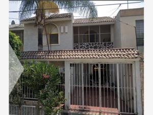 Casa en venta en El Dean, Guadalajara, Jalisco Casa en venta en El Dean, Guadalajara, Jalisco