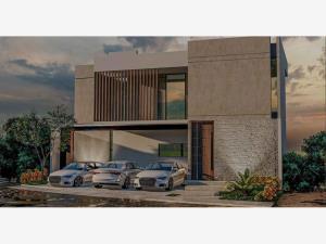 Casa en venta en Santa María Yaxché, Mérida, Yucatán Casa en venta en Santa María Yaxché, Mérida, Yucatán