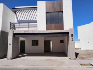 Casa en venta en Los Viñedos, Torreón, Coahuila de Zaragoza Casa en venta en Los Viñedos, Torreón, Coahuila de Zaragoza