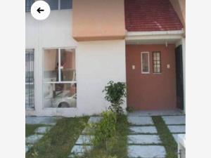 Casa en venta en Xochitepec Centro, Xochitepec, Morelos Casa en venta en Xochitepec Centro, Xochitepec, Morelos