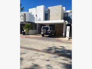 Casa en renta en Komchen, Mérida, Yucatán Casa en renta en Komchen, Mérida, Yucatán