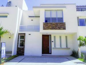 Casa en venta en Nuevo Salagua, Manzanillo, Colima Casa en venta en Nuevo Salagua, Manzanillo, Colima