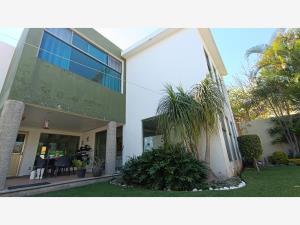 Casa en venta en Lomas del Sol, Cuernavaca, Morelos Casa en venta en Lomas del Sol, Cuernavaca, Morelos