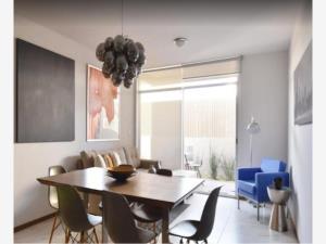 Casa en remate en Conjunto Terranova, Querétaro, Querétaro Casa en remate en Conjunto Terranova, Querétaro, Querétaro