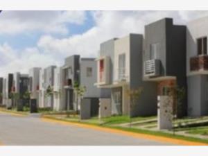 Casa en remate en Parques de Tesistán, Zapopan, Jalisco Casa en remate en Parques de Tesistán, Zapopan, Jalisco