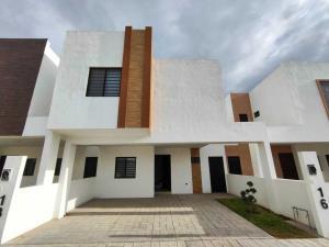 Casa en venta en Lomas de las Etnias, Torreón, Coahuila de Zaragoza Casa en venta en Lomas de las Etnias, Torreón, Coahuila de Zaragoza