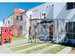 Casa en venta en Altus Bosques, Tlajomulco de Zúñiga, Jalisco Casa en venta en Altus Bosques, Tlajomulco de Zúñiga, Jalisco