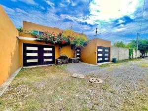 Casa en venta en Pedregal de las Fuentes, Jiutepec, Morelos Casa en venta en Pedregal de las Fuentes, Jiutepec, Morelos