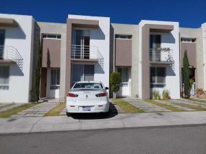 Casa en venta en Zákia, El Marqués, Querétaro Casa en venta en Zákia, El Marqués, Querétaro