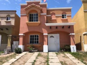 Casa en venta en Urbi Quinta del Cedro, Tijuana, Baja California Casa en venta en Urbi Quinta del Cedro, Tijuana, Baja California