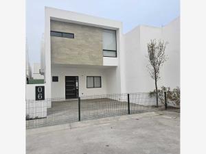 Casa en venta en Quintas del Palmar, Torreón, Coahuila de Zaragoza Casa en venta en Quintas del Palmar, Torreón, Coahuila de Zaragoza