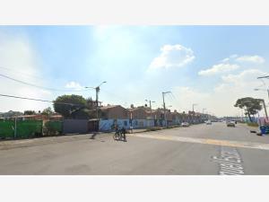 Casa en venta en Chinampac de Juarez, Iztapalapa, Ciudad de México Casa en venta en Chinampac de Juarez, Iztapalapa, Ciudad de México