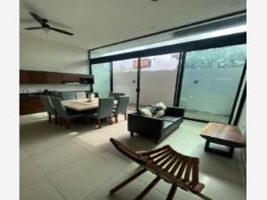 Casa en remate en Montebello, Mérida, Yucatán Casa en remate en Montebello, Mérida, Yucatán
