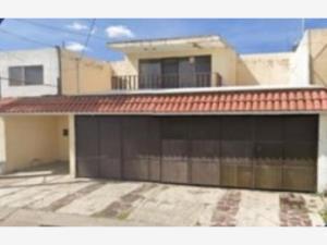 Casa en remate en Paseos del Sol, Zapopan, Jalisco Casa en remate en Paseos del Sol, Zapopan, Jalisco