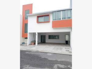 Casa en venta en Lomas del Sol, Alvarado, Veracruz de Ignacio de la Llave Casa en venta en Lomas del Sol, Alvarado, Veracruz de Ignacio de la Llave