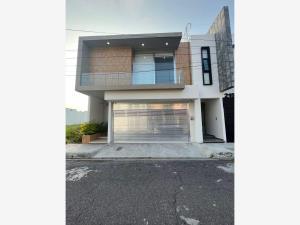 Casa en venta en Costa de Oro, Boca del Río, Veracruz de Ignacio de la Llave Casa en venta en Costa de Oro, Boca del Río, Veracruz de Ignacio de la Llave