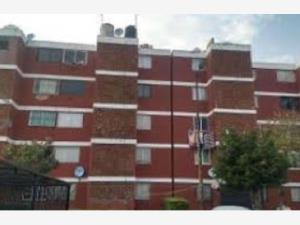 Departamento en remate en Potrero la Laguna 1a Sección, Coacalco de Berriozábal, México Departamento en remate en Potrero la Laguna 1a Sección, Coacalco de Berriozábal, México