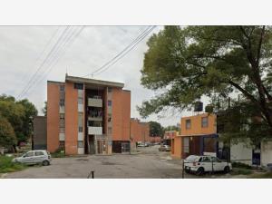 Departamento en remate en INFONAVIT Norte, Cuautitlán Izcalli, México Departamento en remate en INFONAVIT Norte, Cuautitlán Izcalli, México