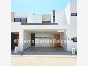 Casa en venta en Bosque de Saloya, Nacajuca, Tabasco Casa en venta en Bosque de Saloya, Nacajuca, Tabasco