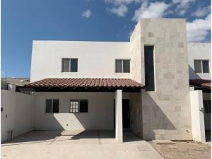 Casa en renta en Los Viñedos, Torreón, Coahuila de Zaragoza Casa en renta en Los Viñedos, Torreón, Coahuila de Zaragoza