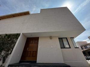 Casa en renta en Balvanera Polo y Country Club, Corregidora, Querétaro Casa en renta en Balvanera Polo y Country Club, Corregidora, Querétaro