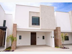 Casa en venta en Residencial Senderos, Torreón, Coahuila de Zaragoza Casa en venta en Residencial Senderos, Torreón, Coahuila de Zaragoza