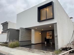 Casa en venta en Lomas de la Rioja, Alvarado, Veracruz de Ignacio de la Llave Casa en venta en Lomas de la Rioja, Alvarado, Veracruz de Ignacio de la Llave