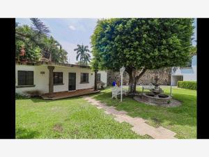 Casa en venta en Rinconada Palmira, Cuernavaca, Morelos Casa en venta en Rinconada Palmira, Cuernavaca, Morelos