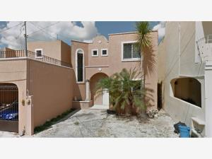 Casa en venta en Residencial Pensiones I y II, Mérida, Yucatán Casa en venta en Residencial Pensiones I y II, Mérida, Yucatán