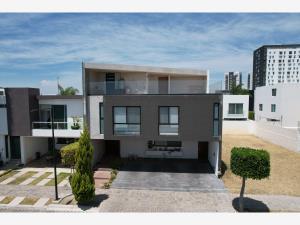 Casa en venta en Lomas de Angelópolis II, San Andrés Cholula, Puebla Casa en venta en Lomas de Angelópolis II, San Andrés Cholula, Puebla
