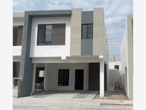 Casa en venta en Real del Sol, Saltillo, Coahuila de Zaragoza Casa en venta en Real del Sol, Saltillo, Coahuila de Zaragoza