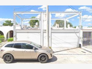 Casa en venta en Jardines de Mérida, Mérida, Yucatán Casa en venta en Jardines de Mérida, Mérida, Yucatán