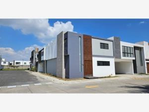 Casa en venta en Las Lomas Residencial, Alvarado, Veracruz de Ignacio de la Llave Casa en venta en Las Lomas Residencial, Alvarado, Veracruz de Ignacio de la Llave