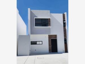 Casa en venta en Paseo Aurea, Torreón, Coahuila de Zaragoza Casa en venta en Paseo Aurea, Torreón, Coahuila de Zaragoza