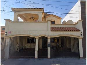 Casa en remate en Jardines del Lago, Mexicali, Baja California Casa en remate en Jardines del Lago, Mexicali, Baja California