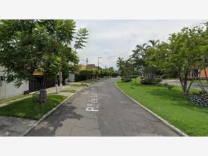 Casa en venta en Lomas de Cuernavaca, Temixco, Morelos Casa en venta en Lomas de Cuernavaca, Temixco, Morelos