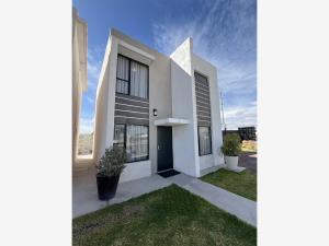 Casa en venta en Residencial Campanario, Gómez Palacio, Durango Casa en venta en Residencial Campanario, Gómez Palacio, Durango