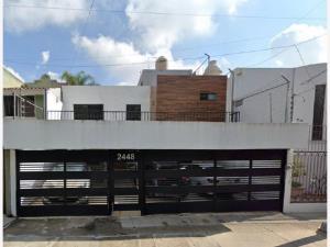 Casa en remate en Bosques de La Victoria, Guadalajara, Jalisco Casa en remate en Bosques de La Victoria, Guadalajara, Jalisco