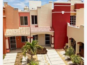 Casa en venta en Villa Marina, Mazatlán, Sinaloa Casa en venta en Villa Marina, Mazatlán, Sinaloa