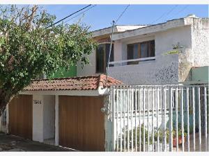 Casa en remate en La Calma, Zapopan, Jalisco Casa en remate en La Calma, Zapopan, Jalisco