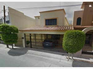 Casa en remate en Los Portales, Hermosillo, Sonora Casa en remate en Los Portales, Hermosillo, Sonora