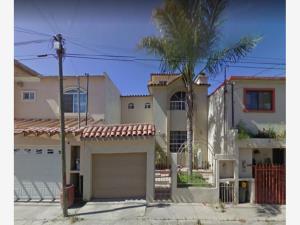 Casa en remate en Moderna, Ensenada, Baja California Casa en remate en Moderna, Ensenada, Baja California