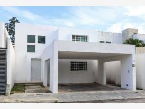 Casa en venta en Altabrisa, Mérida, Yucatán Casa en venta en Altabrisa, Mérida, Yucatán