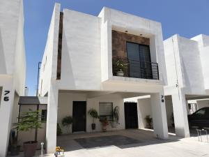 Casa en venta en Cerrada Castello, Torreón, Coahuila de Zaragoza Casa en venta en Cerrada Castello, Torreón, Coahuila de Zaragoza