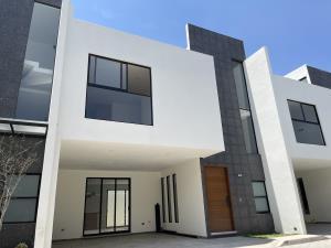 Casa en venta en Cuayantla, San Andrés Cholula, Puebla Casa en venta en Cuayantla, San Andrés Cholula, Puebla