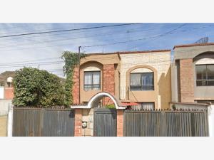 Casa en remate en Santiago Miltepec, Toluca, México Casa en remate en Santiago Miltepec, Toluca, México