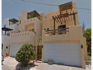 Casa en venta en El Encanto, Mazatlán, Sinaloa Casa en venta en El Encanto, Mazatlán, Sinaloa