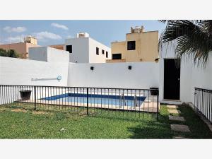 Casa en renta en Gran Santa Fe, Mérida, Yucatán Casa en renta en Gran Santa Fe, Mérida, Yucatán